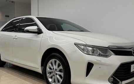 Toyota Camry, 2017 год, 2 618 000 рублей, 3 фотография