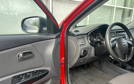 KIA Rio II, 2010 год, 690 000 рублей, 17 фотография