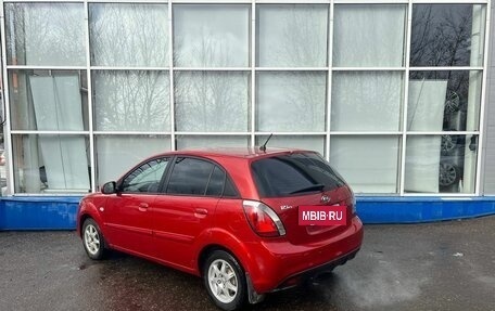 KIA Rio II, 2010 год, 690 000 рублей, 5 фотография