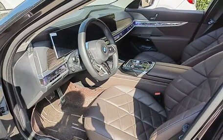 BMW 7 серия, 2023 год, 14 750 000 рублей, 11 фотография