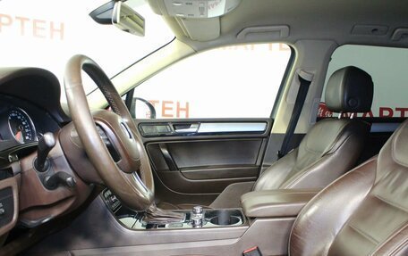 Volkswagen Touareg III, 2011 год, 1 750 000 рублей, 9 фотография