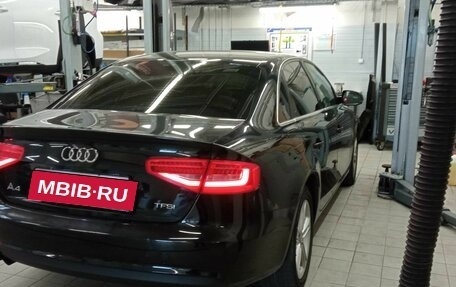 Audi A4, 2015 год, 1 338 000 рублей, 3 фотография