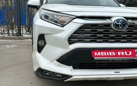 Toyota RAV4, 2019 год, 3 600 000 рублей, 10 фотография