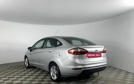 Ford Fiesta, 2016 год, 950 000 рублей, 7 фотография