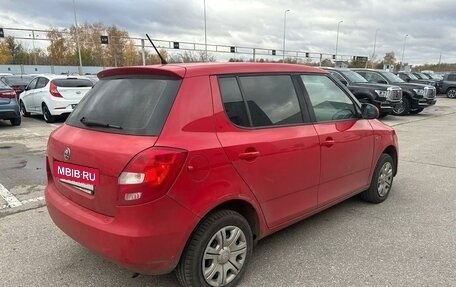 Skoda Fabia II, 2013 год, 690 000 рублей, 3 фотография