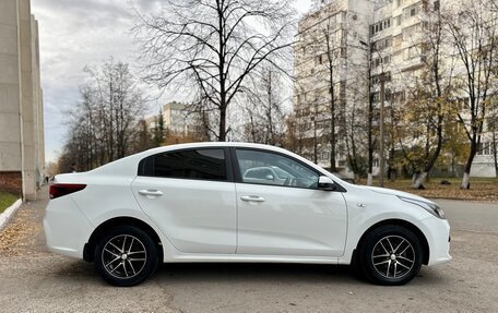 KIA Rio IV, 2018 год, 1 175 000 рублей, 8 фотография