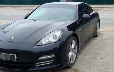 Porsche Panamera II рестайлинг, 2011 год, 2 350 000 рублей, 2 фотография