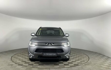 Mitsubishi Outlander III рестайлинг 3, 2012 год, 1 900 000 рублей, 2 фотография