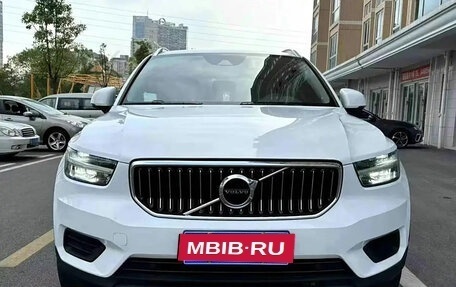 Volvo XC40 I, 2021 год, 2 100 009 рублей, 3 фотография