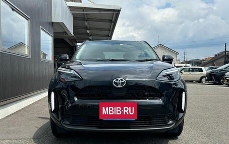 Toyota Yaris Cross, 2021 год, 1 790 000 рублей, 2 фотография