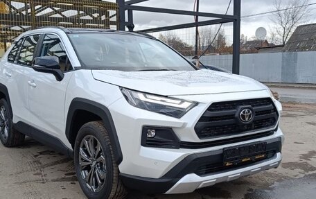 Toyota RAV4, 2024 год, 4 350 000 рублей, 3 фотография