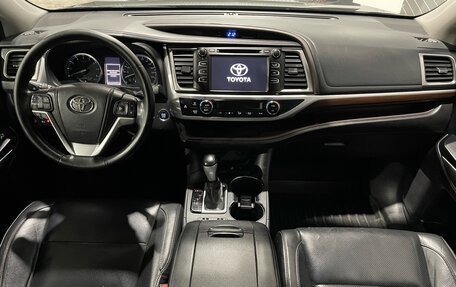 Toyota Highlander III, 2014 год, 2 895 000 рублей, 9 фотография