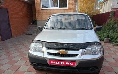 Chevrolet Niva I рестайлинг, 2012 год, 635 000 рублей, 1 фотография