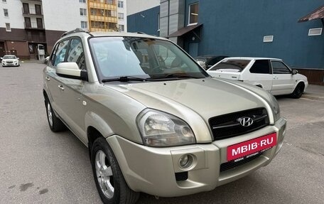 Hyundai Tucson III, 2006 год, 780 000 рублей, 2 фотография