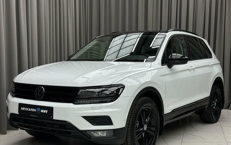 Volkswagen Tiguan II, 2018 год, 3 300 000 рублей, 1 фотография