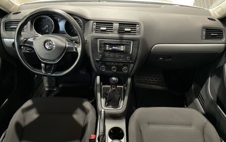 Volkswagen Jetta VI, 2016 год, 1 290 000 рублей, 12 фотография