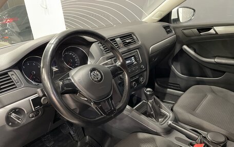 Volkswagen Jetta VI, 2016 год, 1 290 000 рублей, 16 фотография