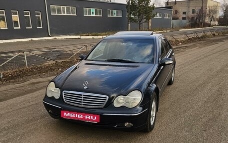 Mercedes-Benz C-Класс, 2001 год, 850 000 рублей, 11 фотография