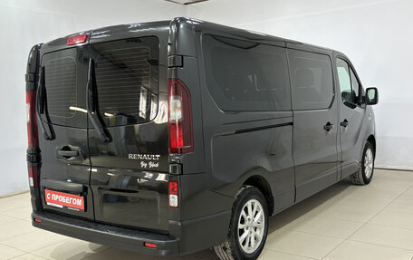 Renault Trafic, 2018 год, 2 630 000 рублей, 6 фотография