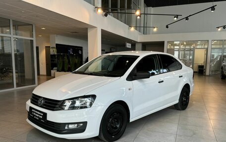 Volkswagen Polo VI (EU Market), 2017 год, 1 195 000 рублей, 1 фотография