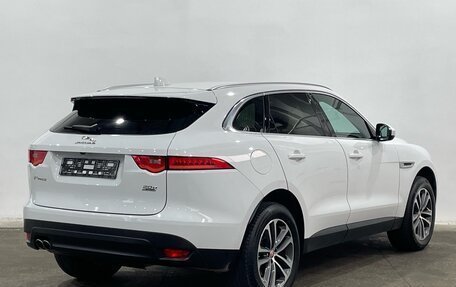 Jaguar F-Pace, 2017 год, 2 850 000 рублей, 5 фотография