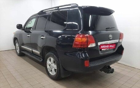 Toyota Land Cruiser 200, 2012 год, 3 050 000 рублей, 6 фотография