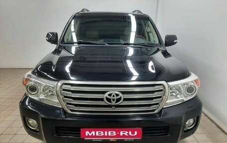 Toyota Land Cruiser 200, 2012 год, 3 050 000 рублей, 2 фотография