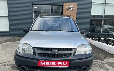 Chevrolet Niva I рестайлинг, 2010 год, 380 000 рублей, 2 фотография