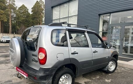 Chevrolet Niva I рестайлинг, 2010 год, 380 000 рублей, 3 фотография