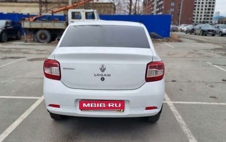 Renault Logan II, 2014 год, 650 000 рублей, 6 фотография