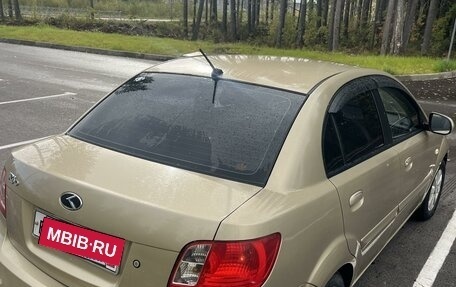 KIA Rio II, 2010 год, 760 000 рублей, 2 фотография