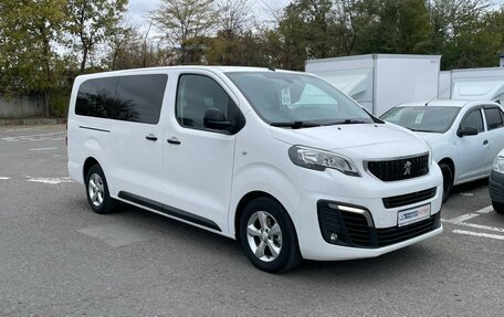 Peugeot Traveller I, 2019 год, 3 600 000 рублей, 4 фотография