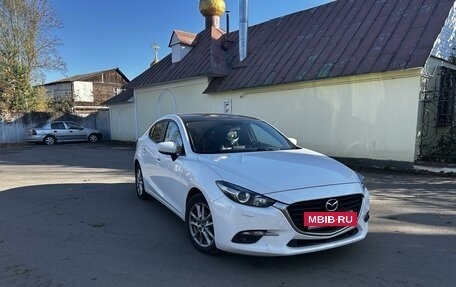 Mazda 3, 2018 год, 2 200 000 рублей, 4 фотография