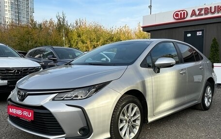 Toyota Corolla, 2021 год, 2 250 000 рублей, 3 фотография