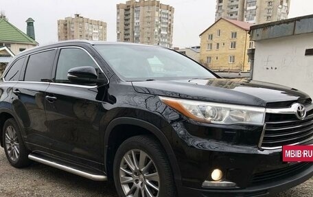 Toyota Highlander III, 2014 год, 2 650 000 рублей, 2 фотография