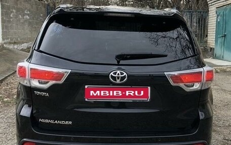 Toyota Highlander III, 2014 год, 2 650 000 рублей, 6 фотография