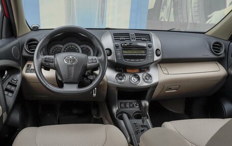 Toyota RAV4, 2010 год, 2 239 000 рублей, 6 фотография