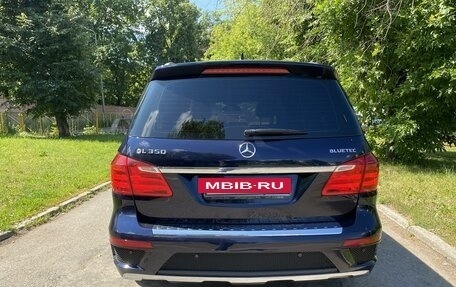 Mercedes-Benz GL-Класс, 2015 год, 5 000 000 рублей, 3 фотография