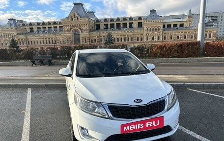 KIA Rio III рестайлинг, 2014 год, 940 000 рублей, 10 фотография