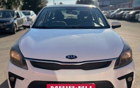 KIA Rio IV, 2019 год, 1 050 000 рублей, 15 фотография