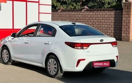 KIA Rio IV, 2019 год, 1 050 000 рублей, 16 фотография