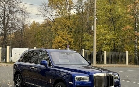 Rolls-Royce Cullinan, 2019 год, 29 990 000 рублей, 7 фотография