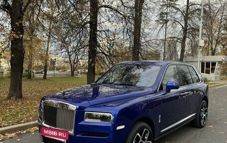 Rolls-Royce Cullinan, 2019 год, 29 990 000 рублей, 5 фотография