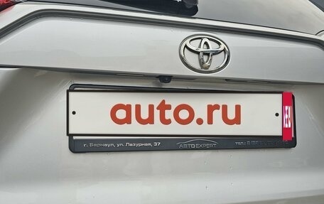 Toyota RAV4, 2020 год, 3 650 000 рублей, 34 фотография