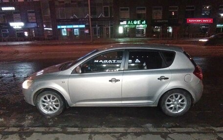 KIA cee'd I рестайлинг, 2007 год, 575 000 рублей, 2 фотография