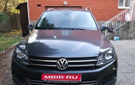 Volkswagen Touareg III, 2014 год, 3 299 000 рублей, 1 фотография