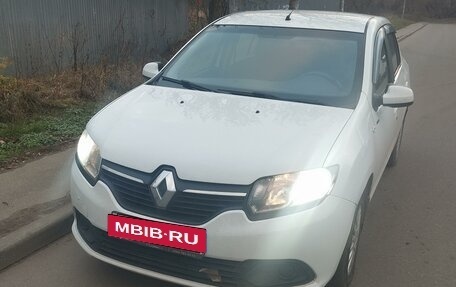 Renault Sandero I, 2012 год, 595 000 рублей, 4 фотография