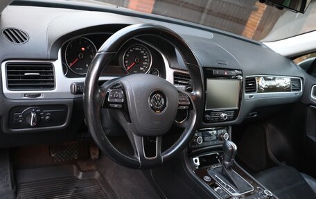 Volkswagen Touareg III, 2014 год, 3 299 000 рублей, 8 фотография