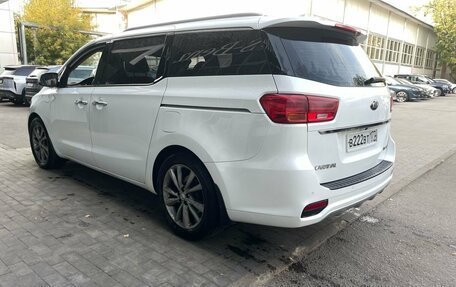 KIA Carnival III, 2019 год, 3 045 000 рублей, 8 фотография