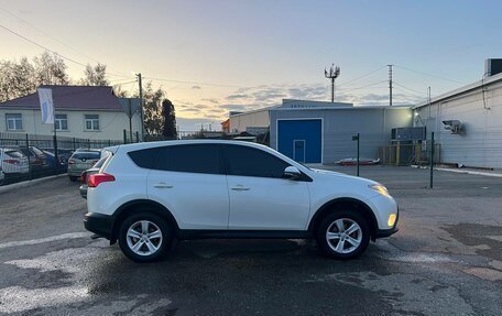 Toyota RAV4, 2013 год, 1 820 000 рублей, 7 фотография